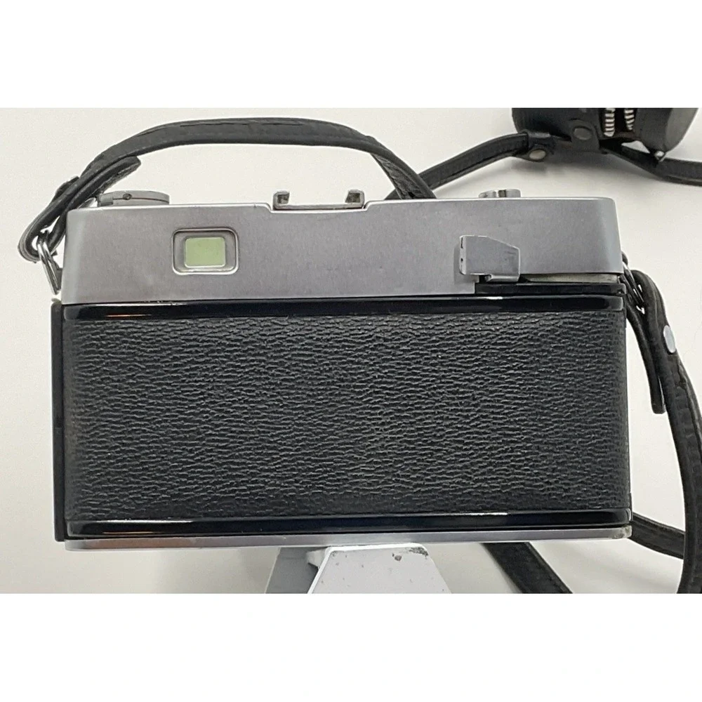Petri 7S‎ Circle Eye System Film Camera